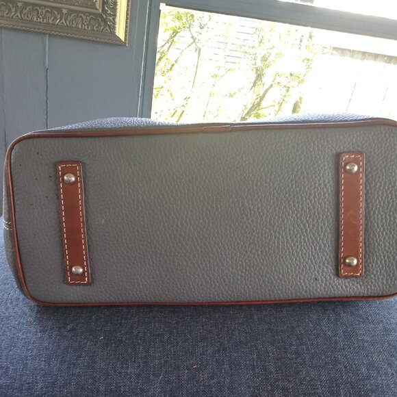 Dooney & Bourke - Tammy  Grain Leather Tote Handbag Large Gray - Picture 4 of 7
